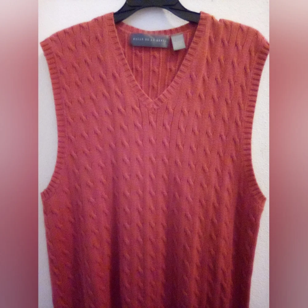 Oscar de la Renta 100% Cotton V-Neck Cable Knit Sweater Size L Old Money